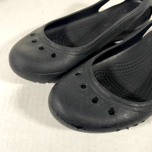Crocs Women’s Kadee Ballet Flat Black Comfort Show Slip On Sz 8 - Picture 2 of 8